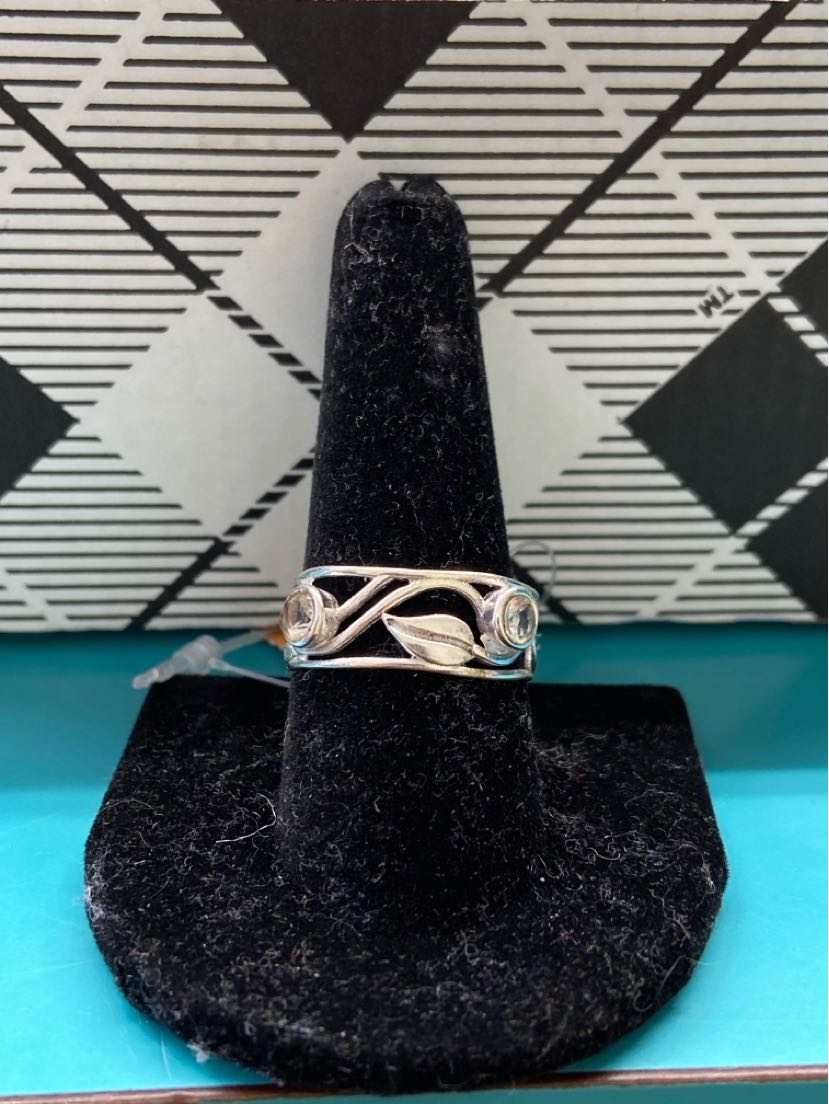 .925 Sterling Silver Size 10 Clear Stones Ring