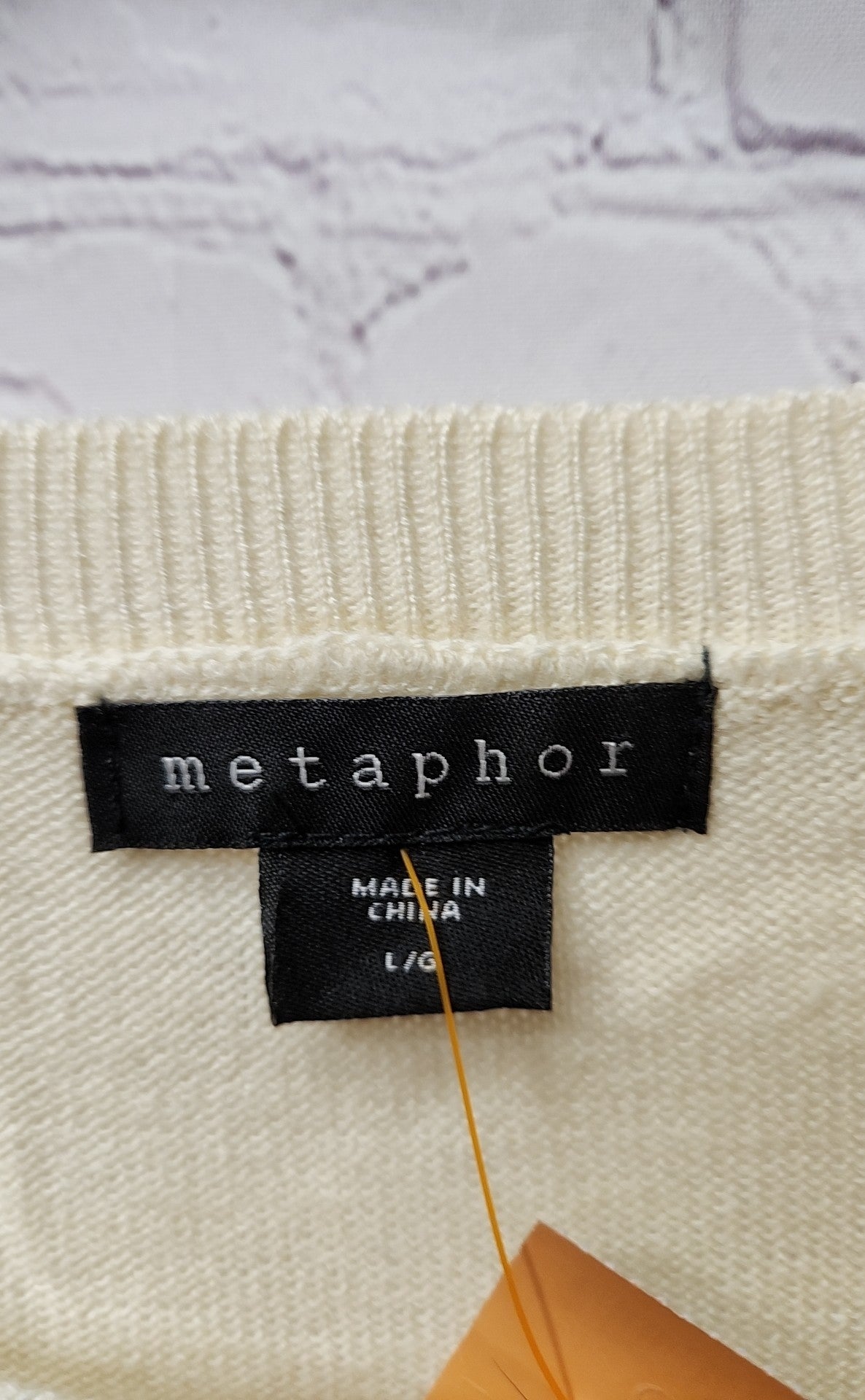 Metaphor Women's Size L White Poncho