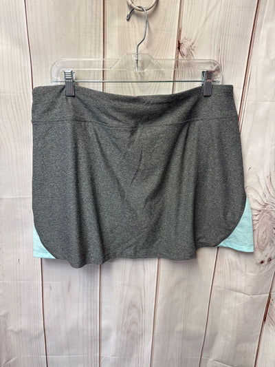 C9 by Champion Women's Size XXL Gray Skorts