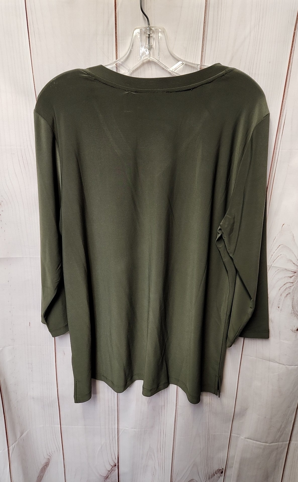 NWT Attitudes by Renee Women's Size L Green 3/4 Sleeve Top