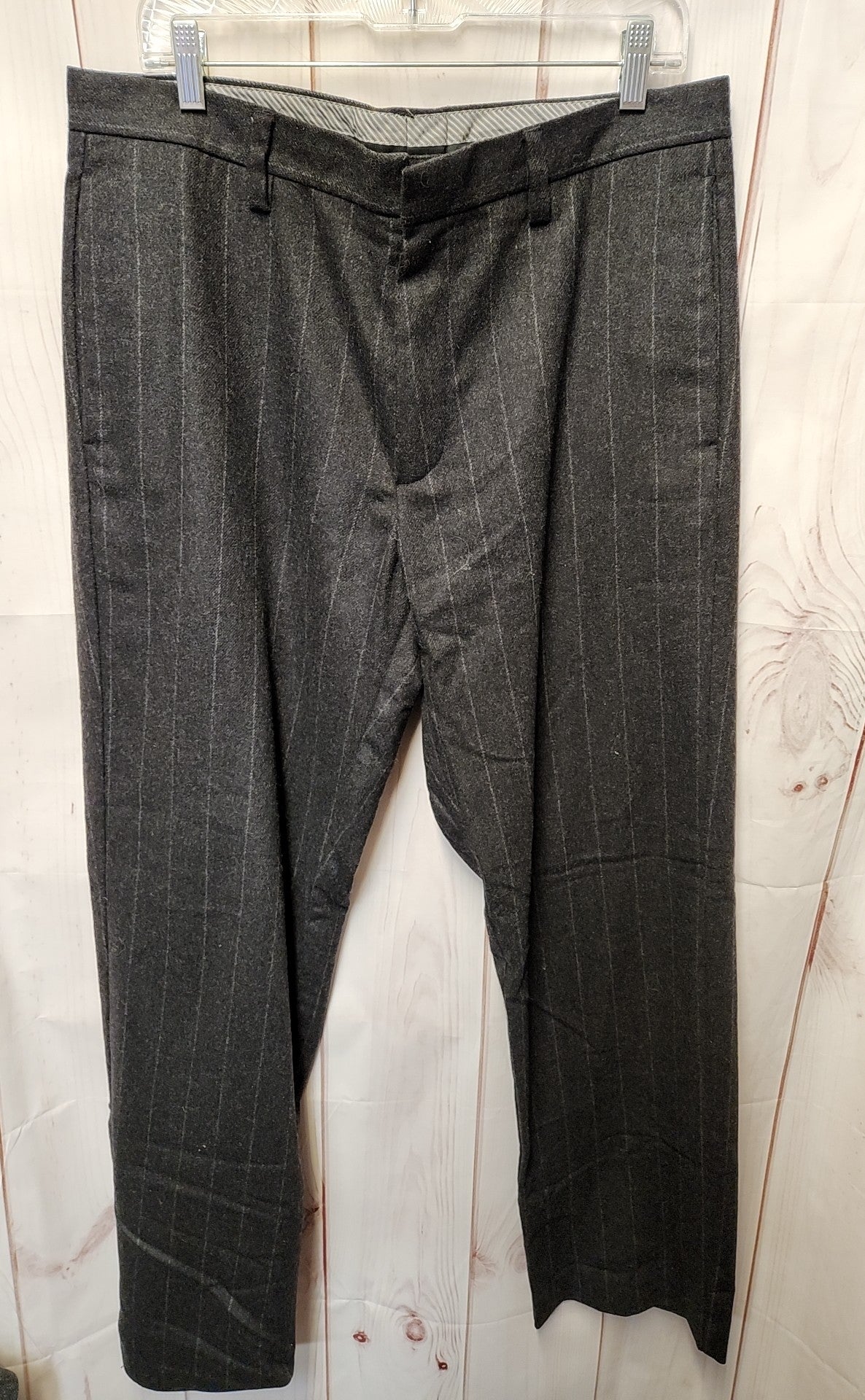 Gap Men's Size 35x32 Black Pants