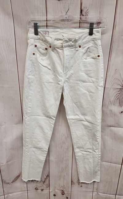 Gap Women's Size 24 (00) Girlfriend Mid Rise White Jeans
