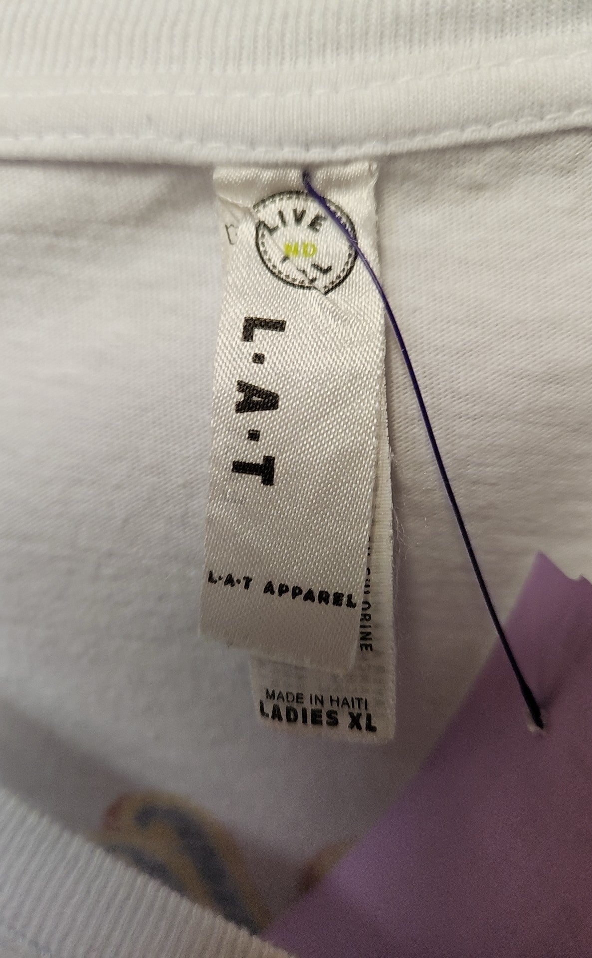 Lat Women's Size XL White Short Sleeve Top
