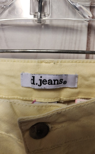 D Jeans Women's Size 14 Yellow Capris