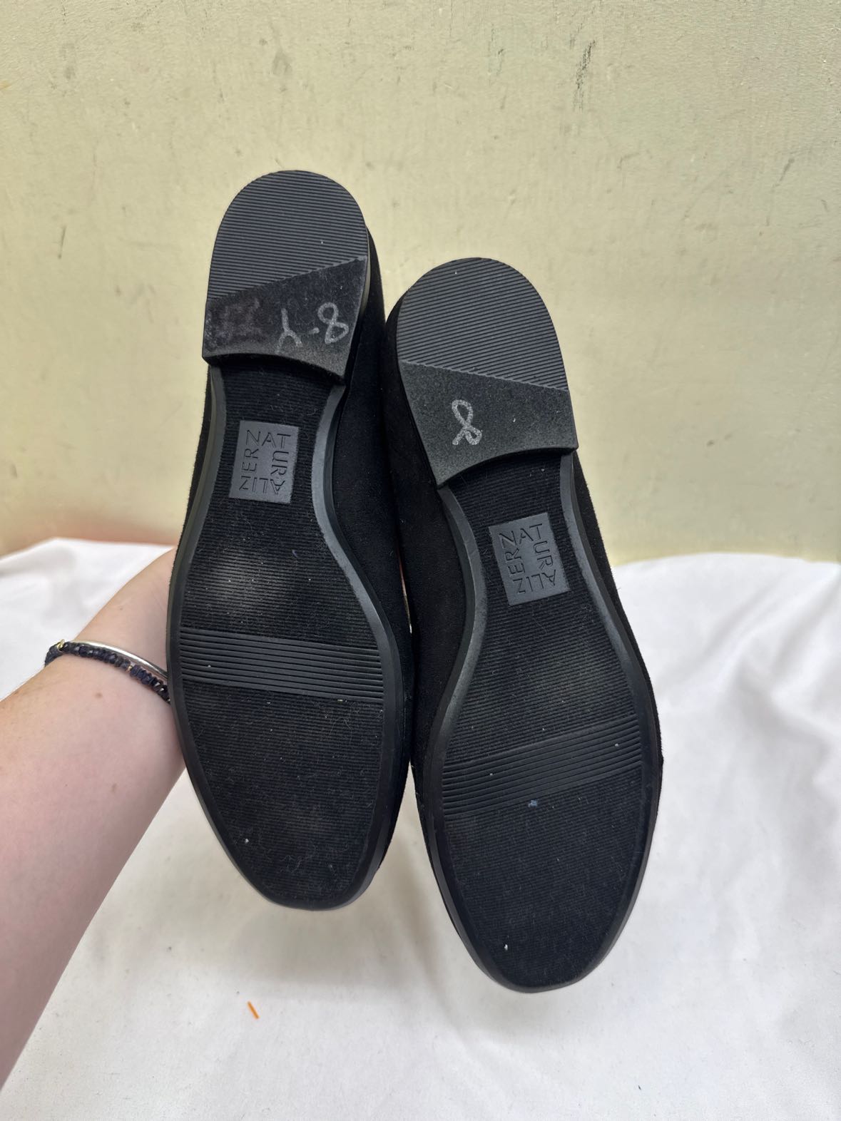 Naturalizer Women's Size 8 Black Flats Shoes