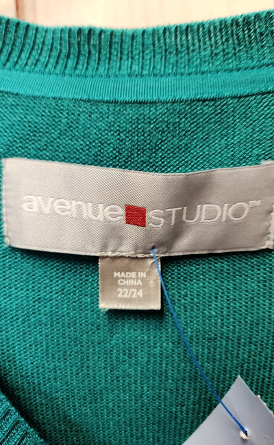 Avenue Women's Size 22/24 Teal Cardigan