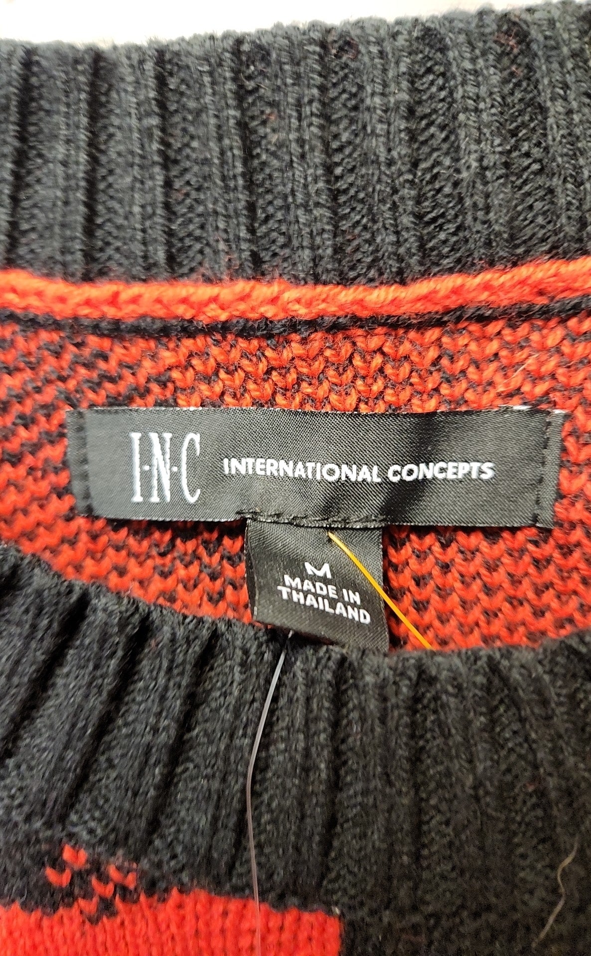 NWT INC Men's Size M Red & Black Sweater