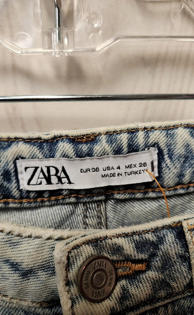 Zara Women's Size 27 (3-4) Blue Jeans