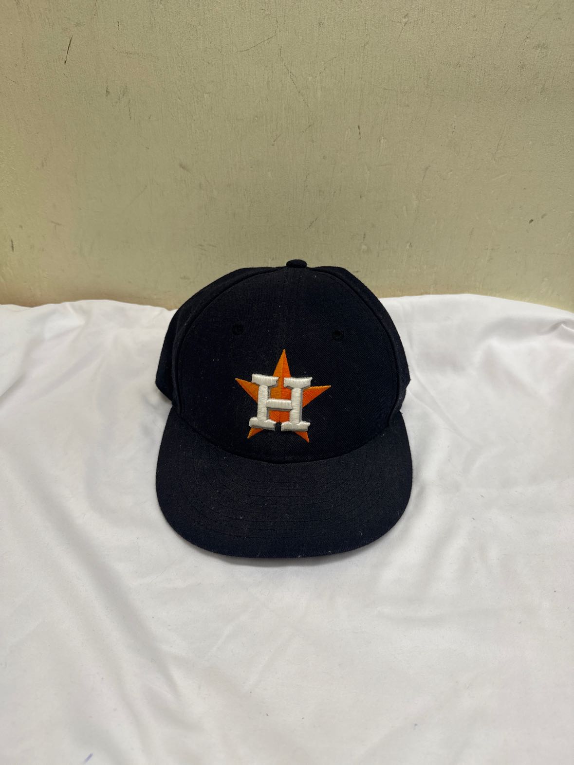 Size 7 Navy Hat