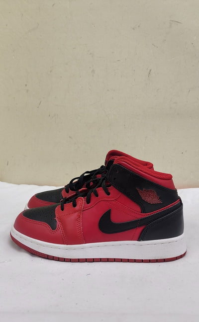 Air Jordan by Nike Boy's Size 6 Red & Black Sneakers Jordan 1 Mid Reverse Bred