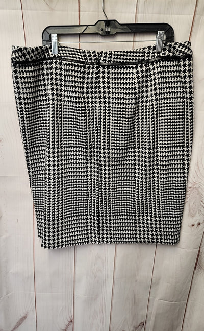 Talbots Women's Size 16 White & Black Skirt