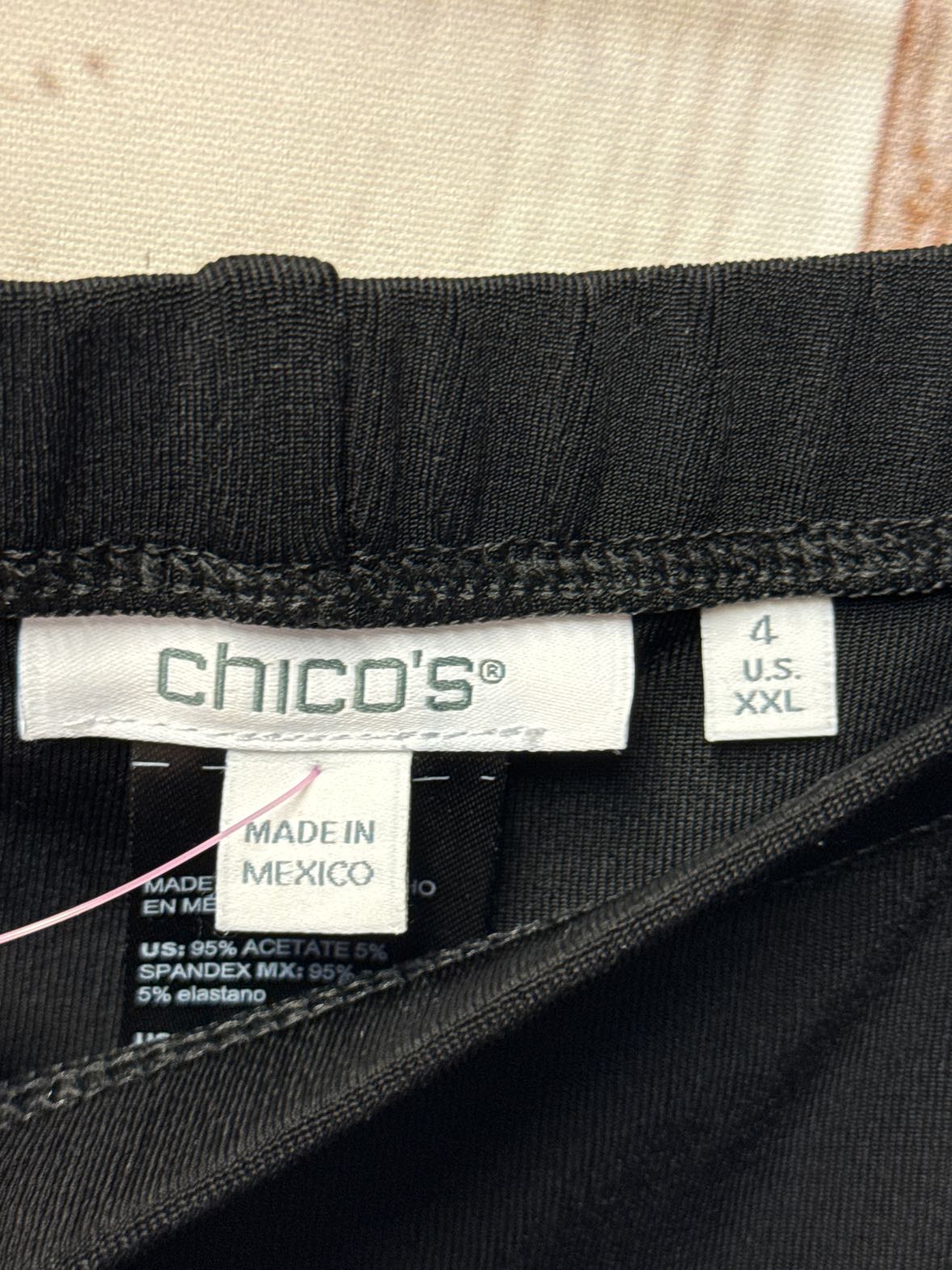 Chico's Travelers Women's Size 4 = US20/22 Black Skorts