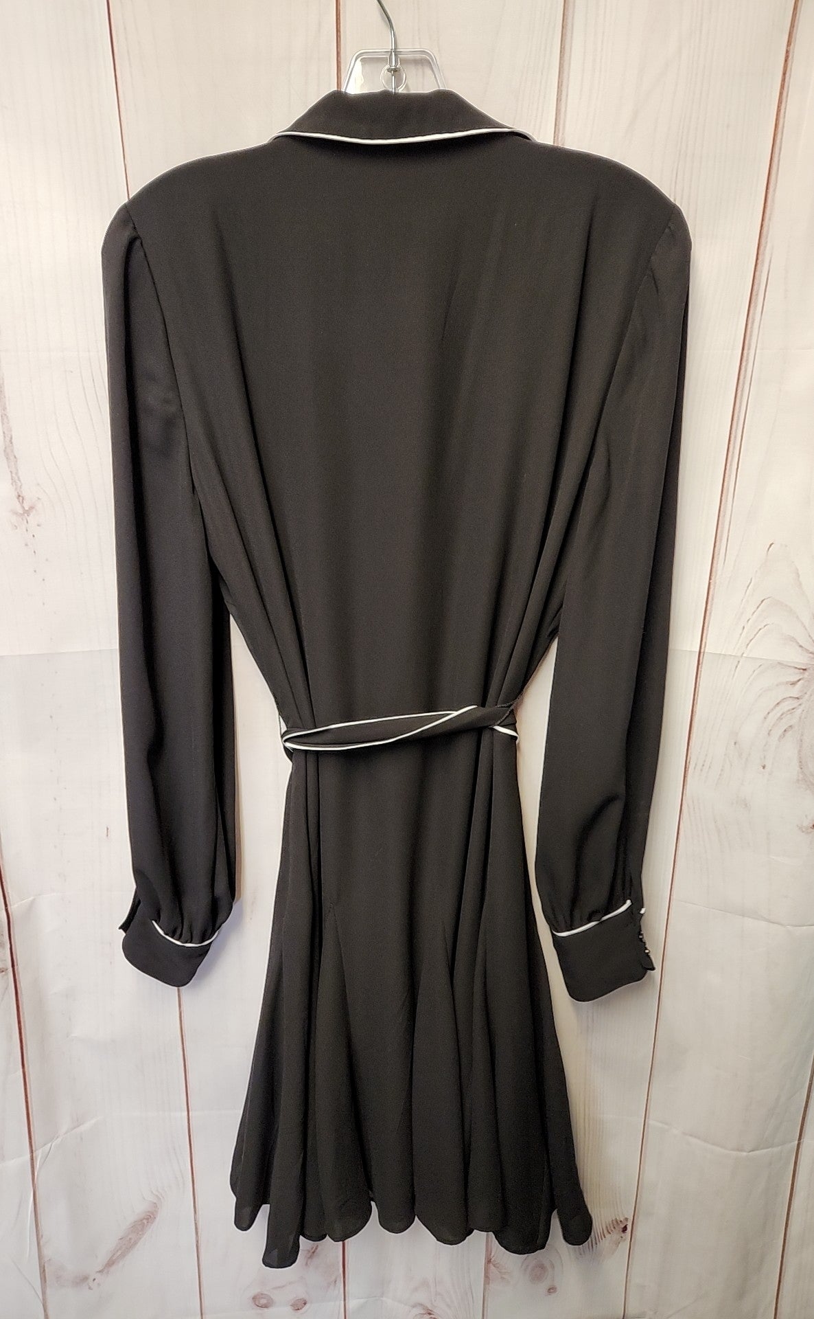 White House Black Market Women's Size 6 Black Dress