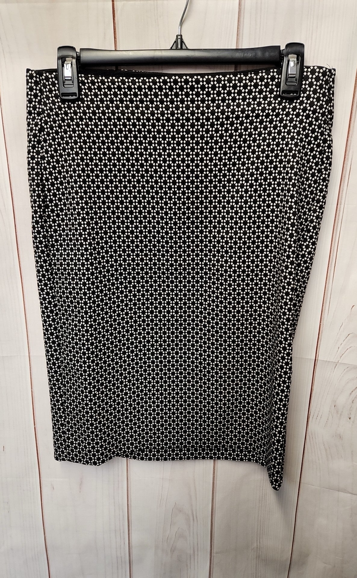 Elle Women's Size S Black & White Skirt