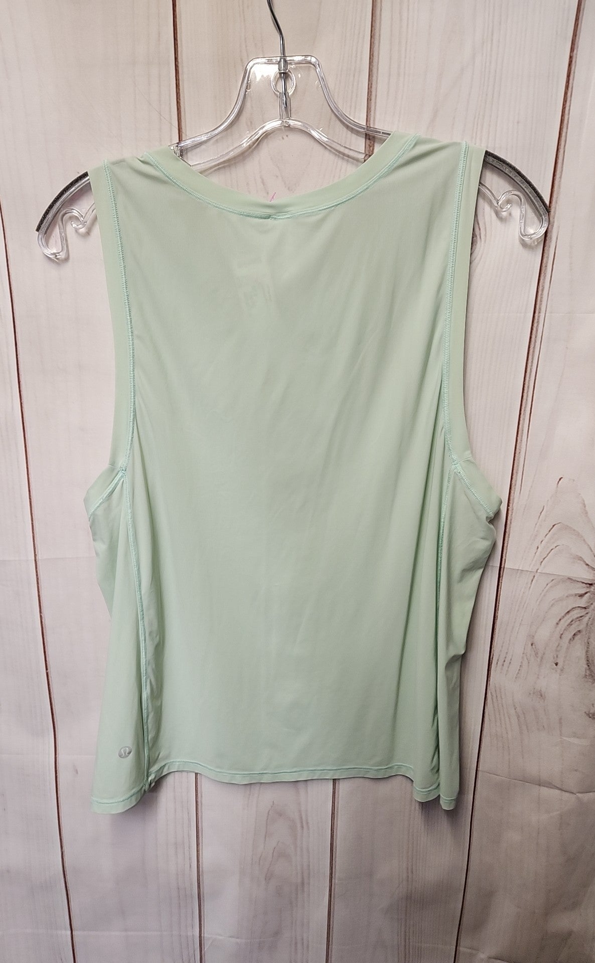 Lululemon Women's Size 8 Green Sleeveless Top