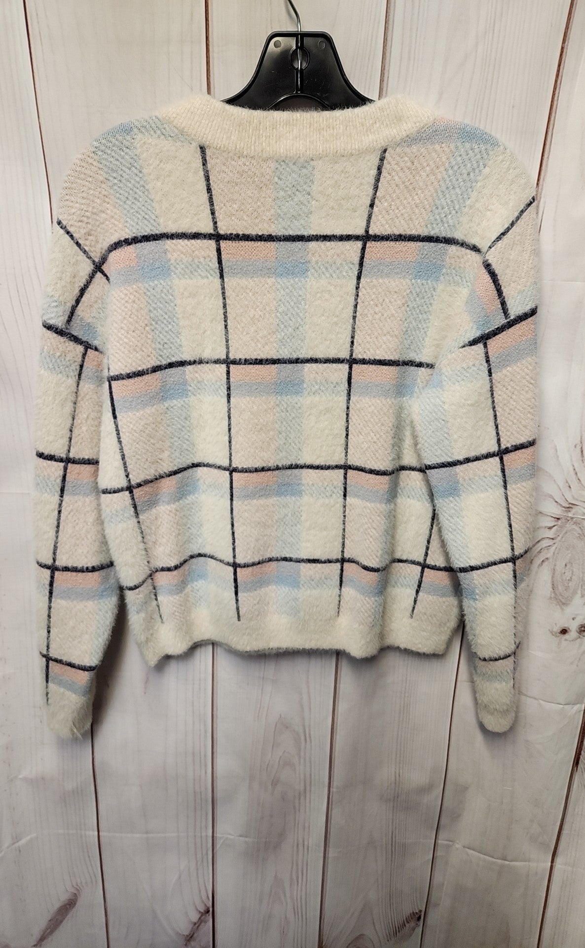 Cyrus Women's Size M White Sweater