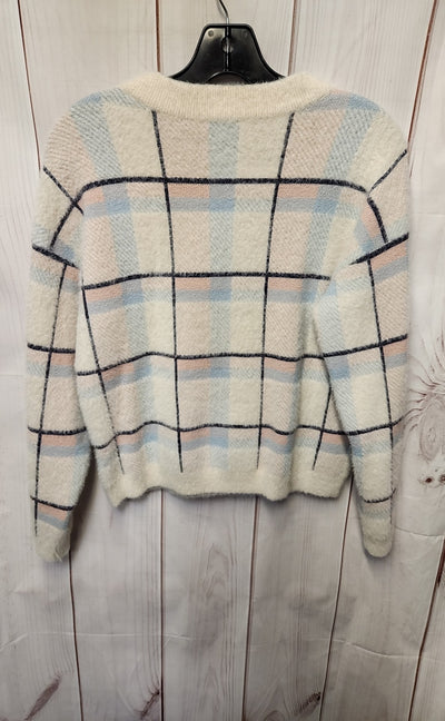 Cyrus Women's Size M White Sweater