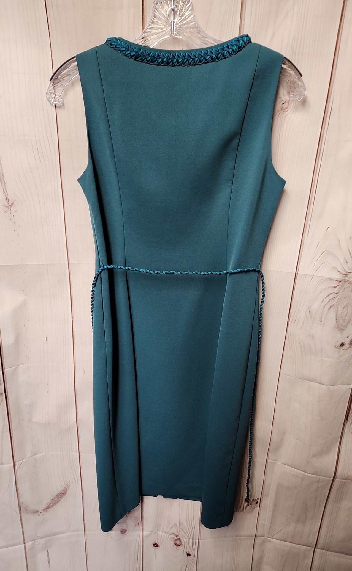 Tahari Women's Size 4 Green Dress