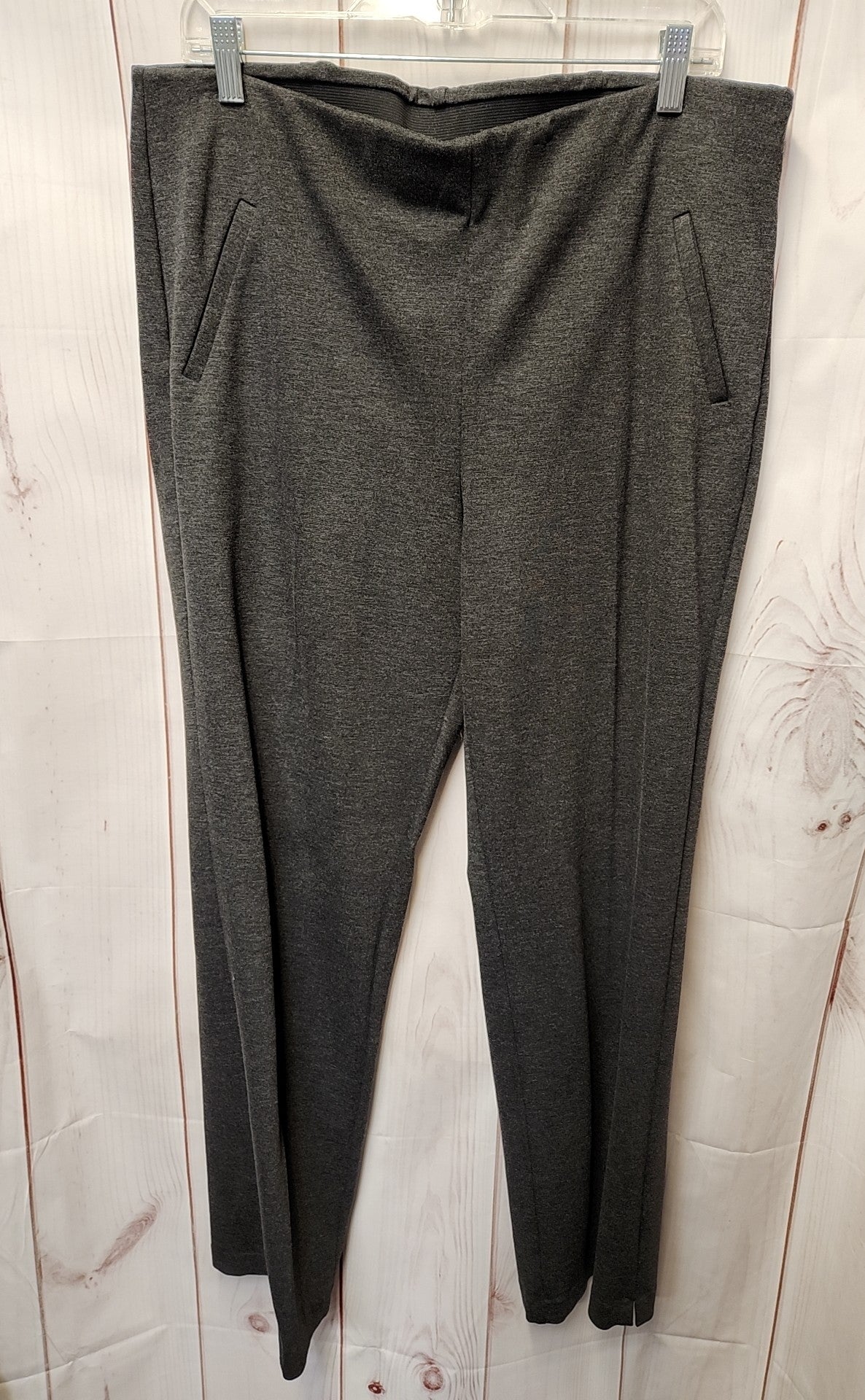 Chico's Women's Size 2.5 = US 14 Gray Pants Fabulously Slimming