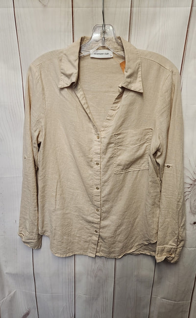 Women's Size M Beige 3/4 Sleeve Top