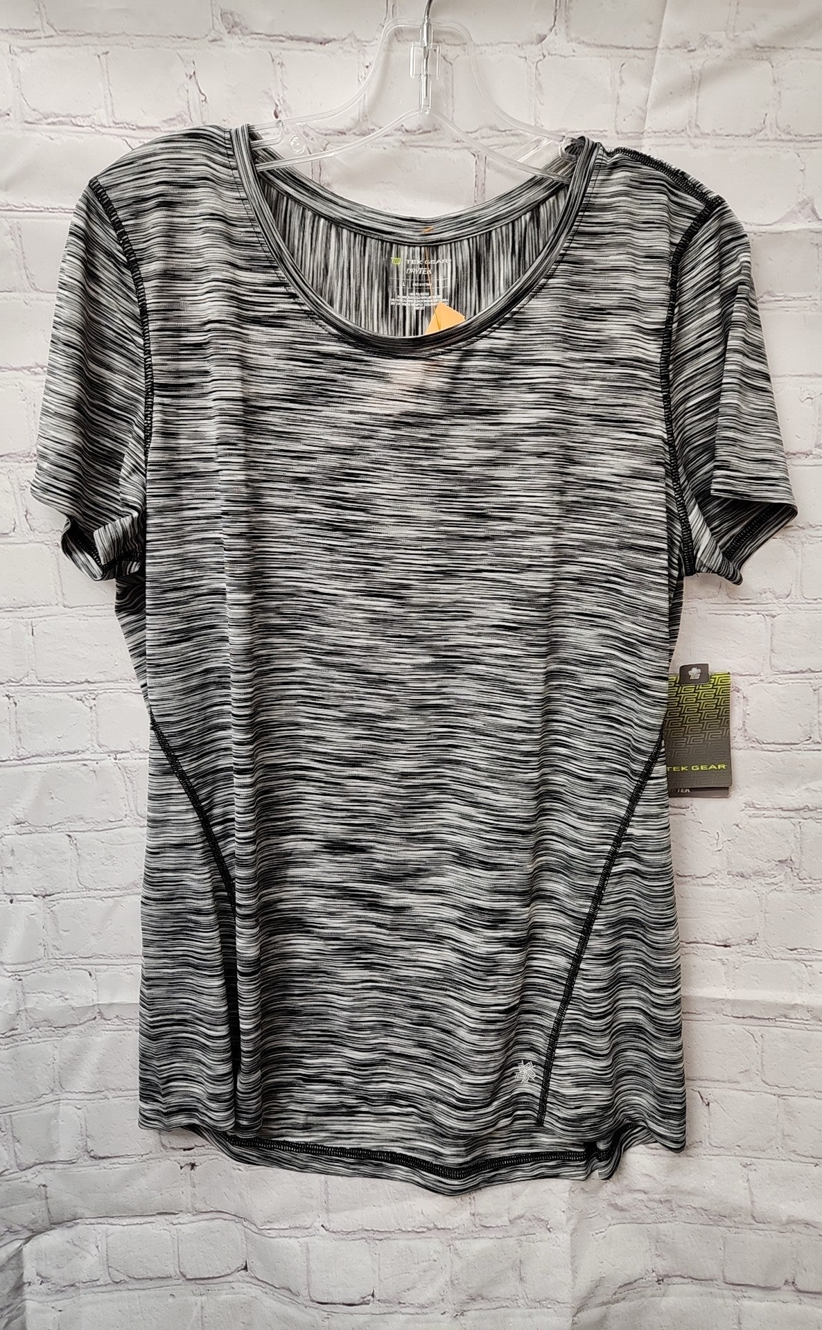 NWT Tek Gear Women's Size L Gray Short Sleeve Top