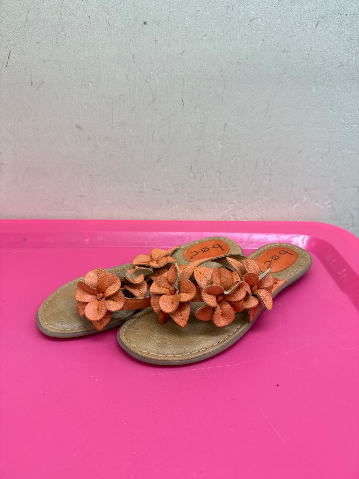 Boc Women's Size 6 Orange Sandals