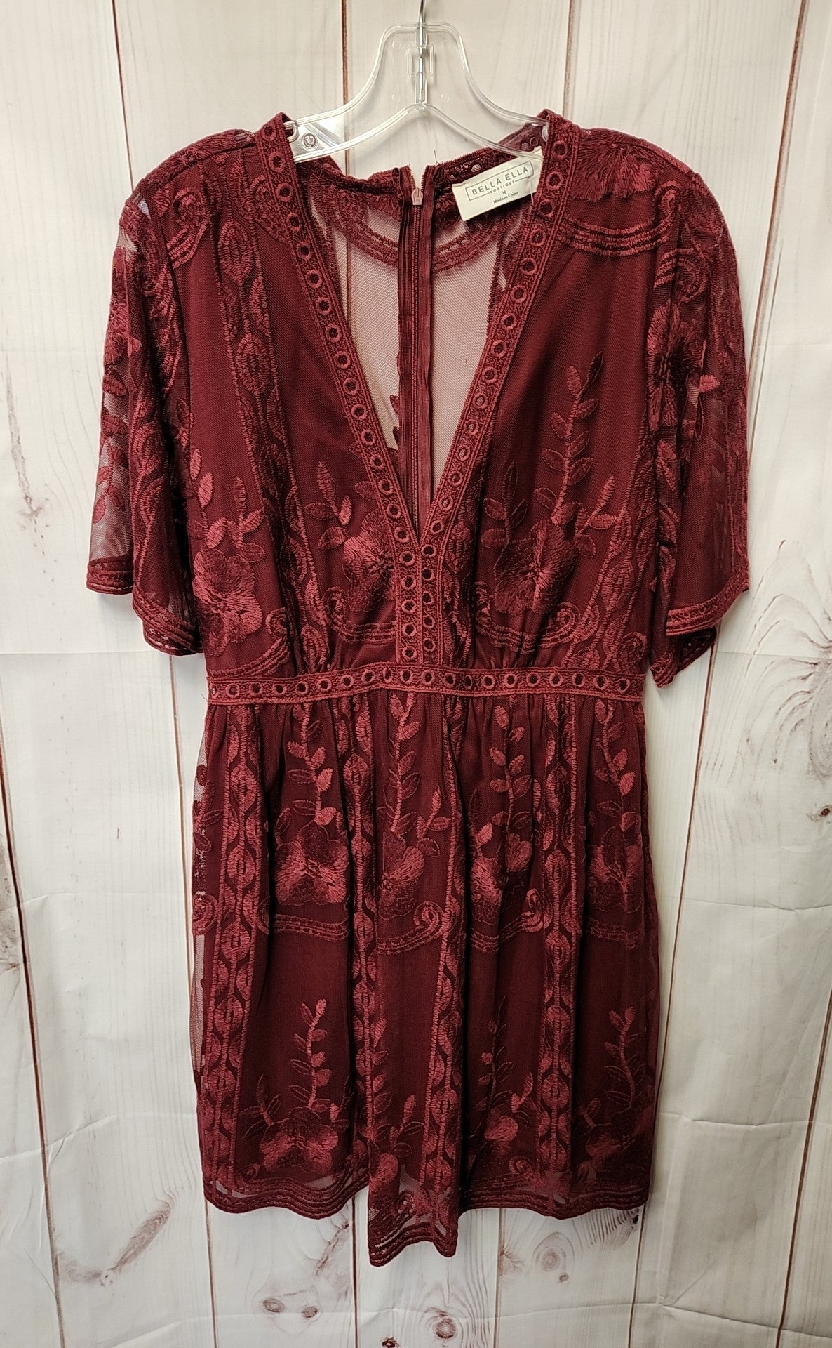 Bella Ella Women's Size M Red Dress