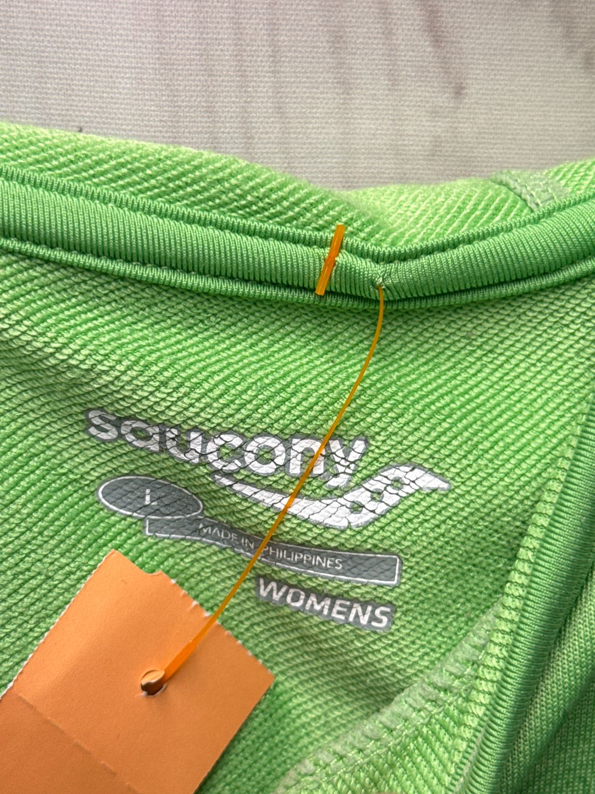 Saucony Women's Size L Green Sweatshirt
