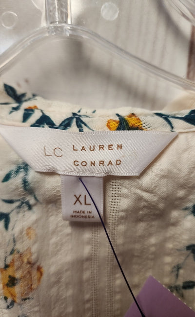 Lauren Conrad Women's Size XL White Floral Long Sleeve Top