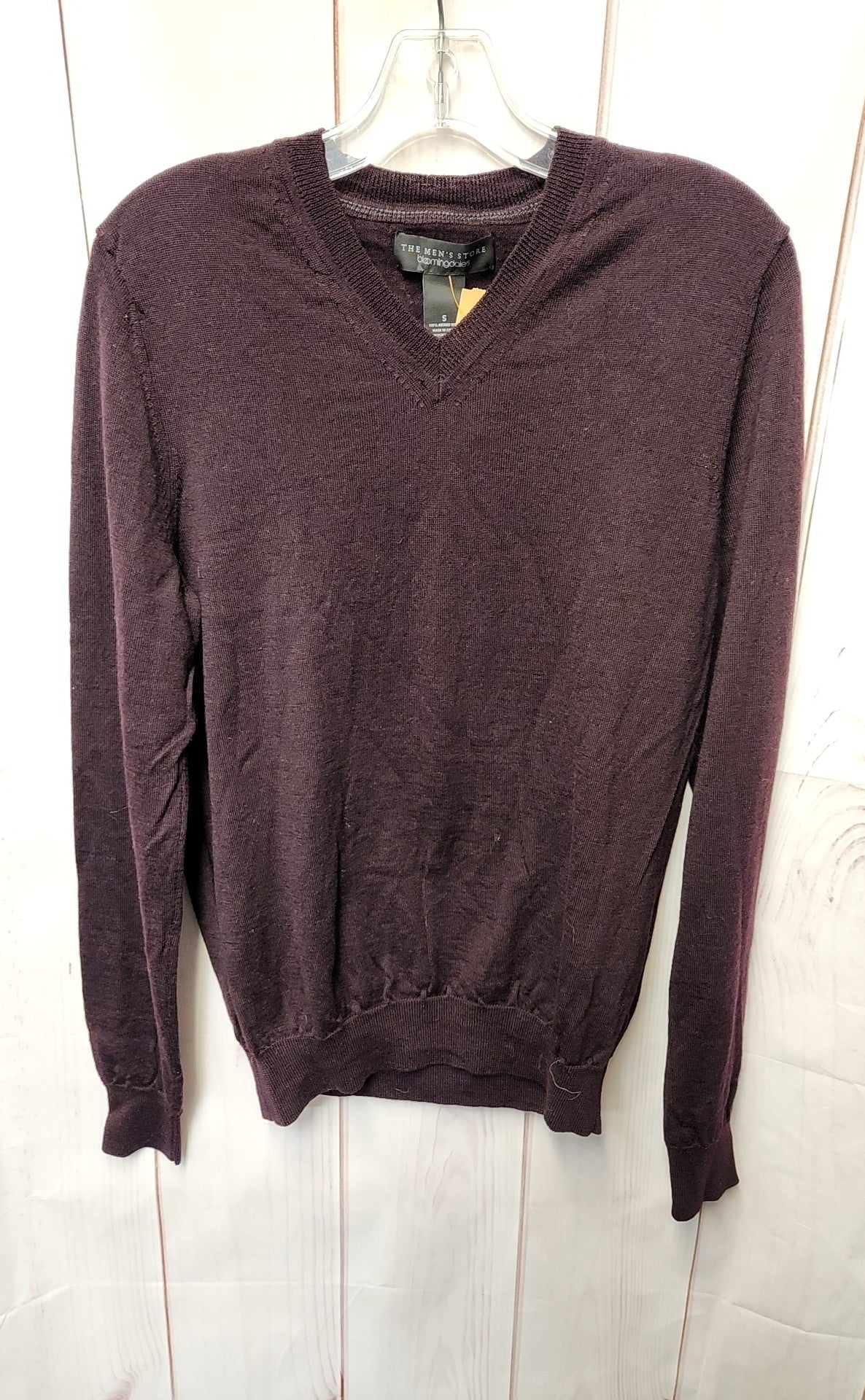 Bloomingdales Men's Size S Purple Sweater