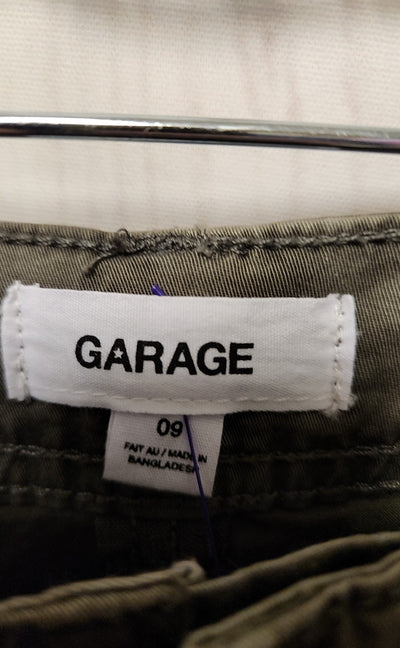 NWT Garage Women's Size 9 Olive Green Pants