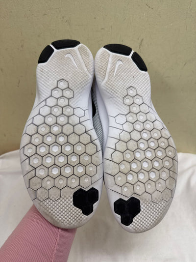 Nike Women's Size 9 White Sneakers Shoes
