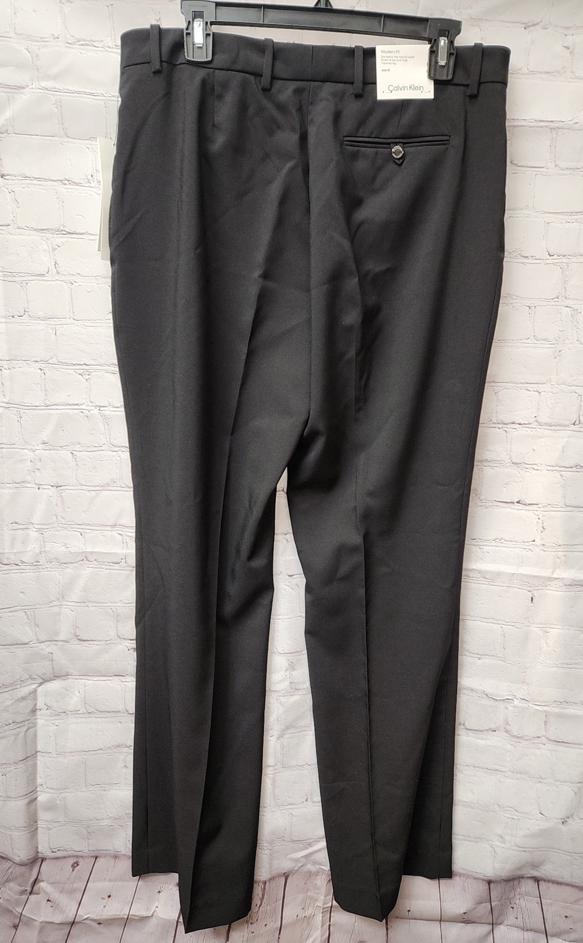 NWT Calvin Klein Women's Size 12 Black Pants Modern Fit