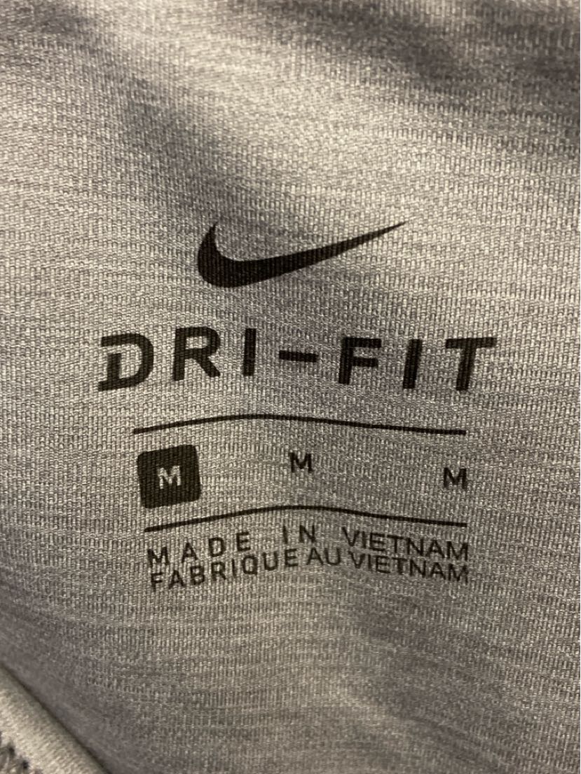 Nike Women's Size M Gray Shorts
