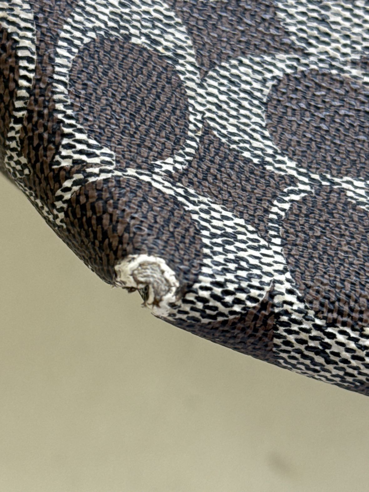 Coach L1432 Brown Leather Sig. Logo Tote Bag AS IS - wear on corners