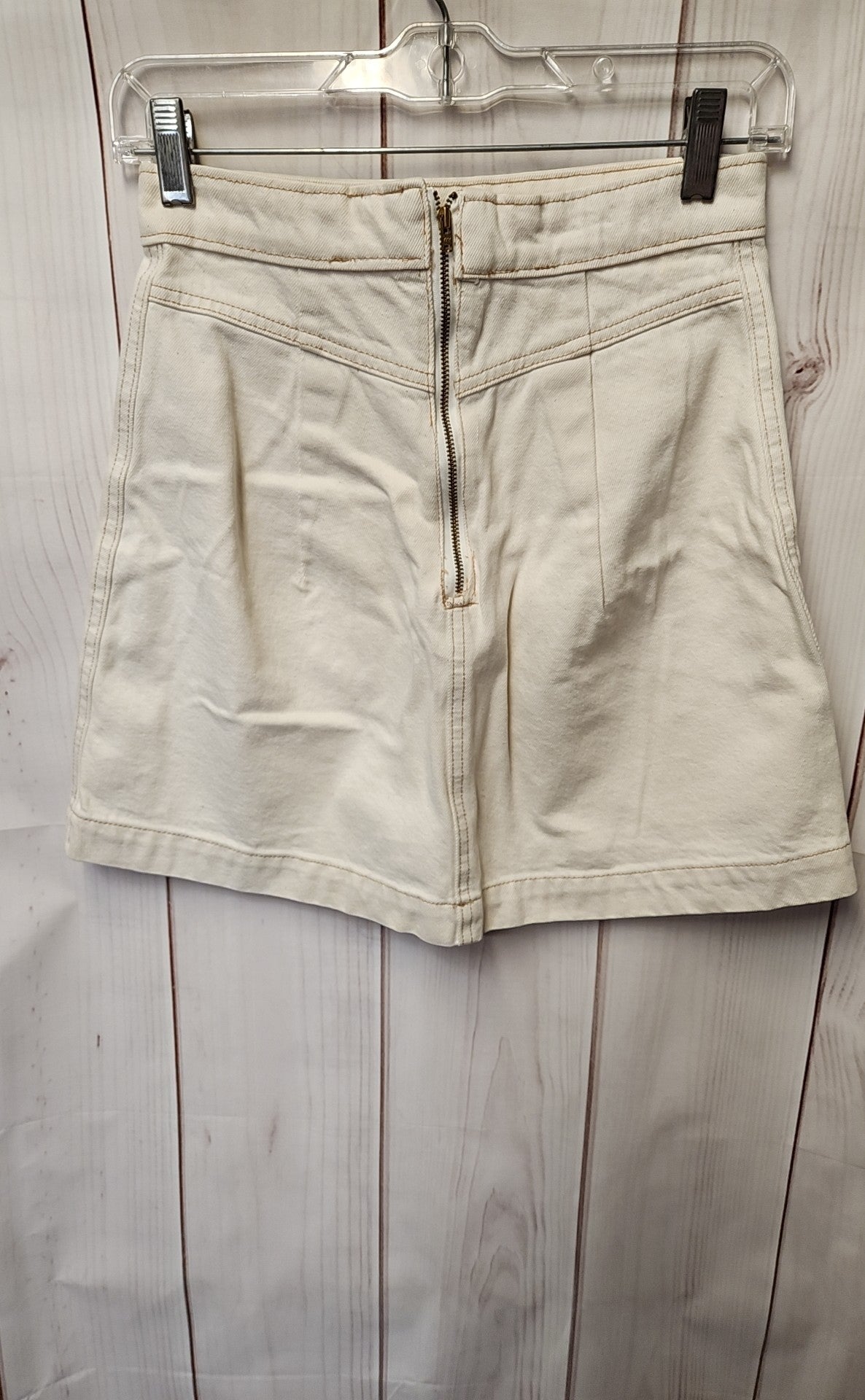 Weekday Women's Size 34 = US XS White Denim Skirt