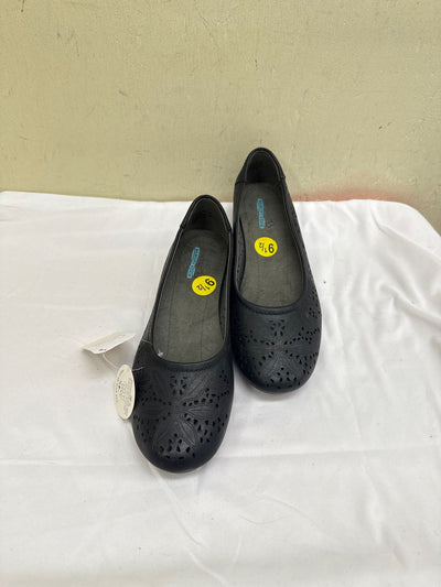 NWT Baretraps Women's Size 9-1/2 Black Flats Shoes