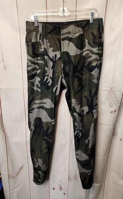 NWT Hue Women's Size L Black & Green Camo Reversible Pants