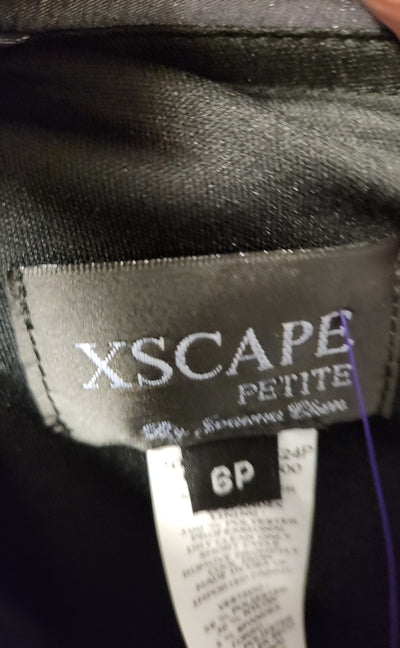 NWT Xscape Women's Size 6 Petite Gray Dress