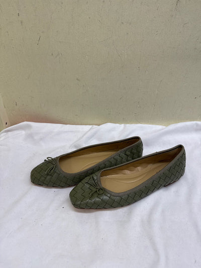 Talbots Women's Size 6 Green Flats Shoes