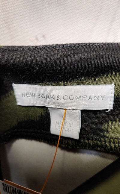 New York & Company Women's Size 12 Black & Green Skirt