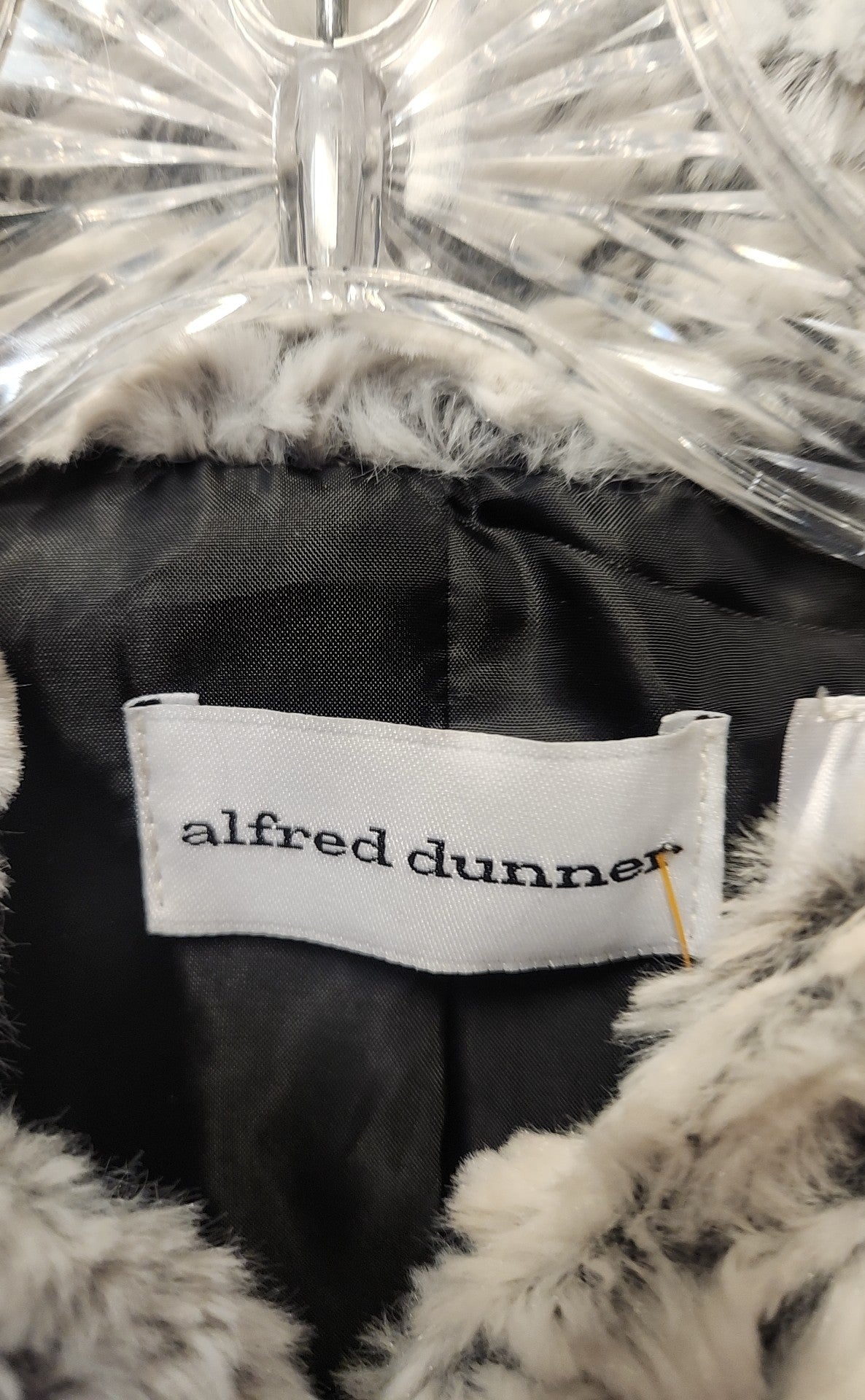 Alfred Dunner Women's Size 18 White Cardigan