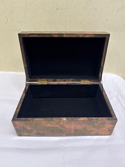 Tahari Jewelry Box