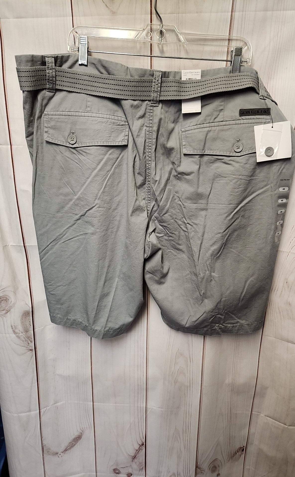 NWT Calvin Klein Men's Size 42 Gray Shorts
