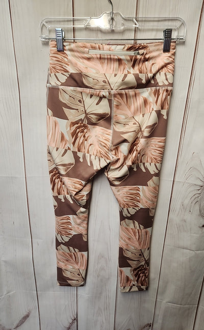 Nike Women's Size S Beige Active Capris