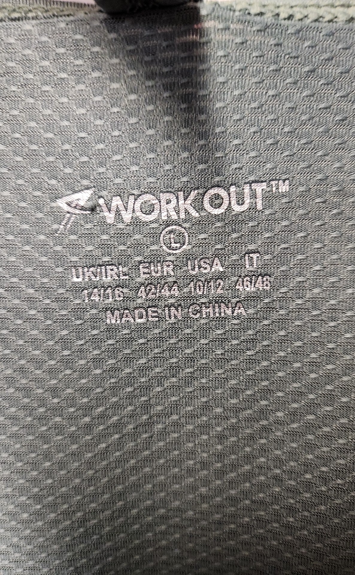 Workout Women's Size L Green Short Sleeve Top