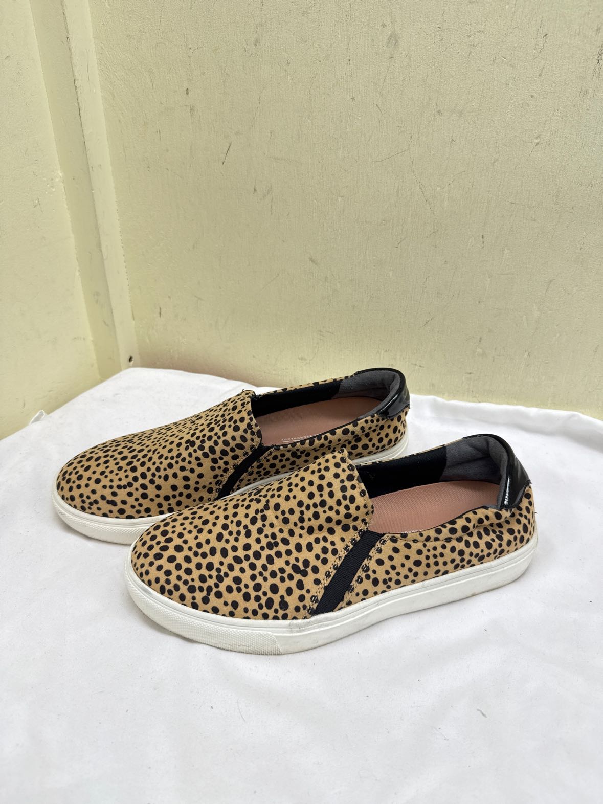 Dr Scholls Women's Size 9-1/2 leopard print Flats Shoes