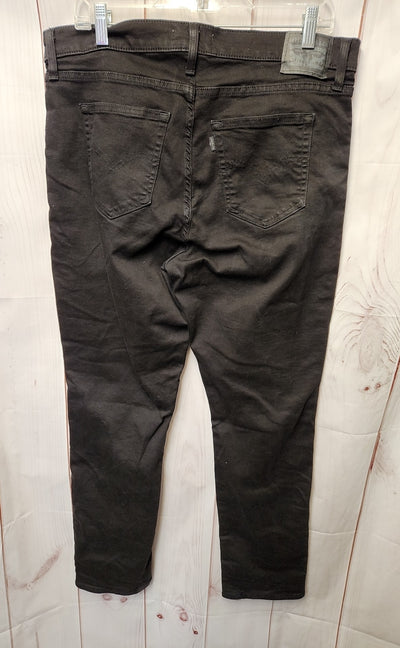 Levis Women's Size 34 (18/1X) Black Jeans 724 High Rise Straight