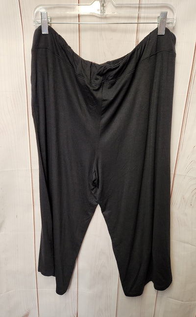 Secret Treasures Women's Size XL Black Capris