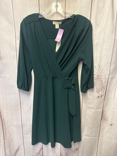 NWT Monteau Women's Size M Green Dress